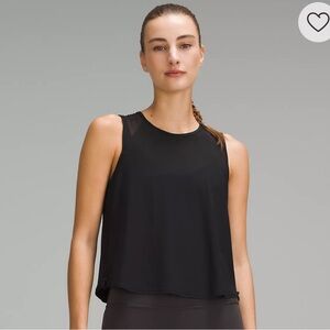 Lululemon Black Sculpt Cropped Tank Top
Cinch